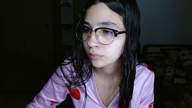 mia  lopez  online show from 05/05/26, 01:19
