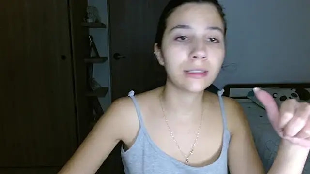 mia  lopez  online show from 03/10/26, 02:37