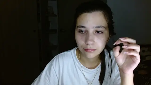 mia  lopez  online show from 05/12/26, 03:14