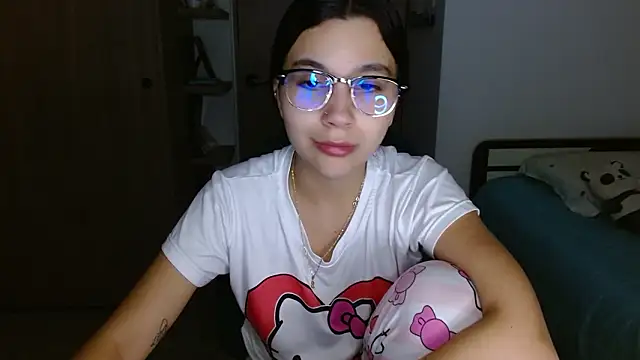 mia  lopez  online show from 02/26/26, 03:17