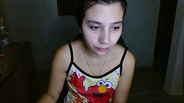 Snapshot of mia__lopez_ chatting on 06/25/26, 03:48 mia lopez online show from 06/25/26, 03:48