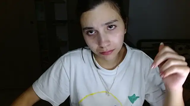mia  lopez  online show from 05/13/26, 04:30