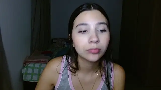 Snapshot of mia__lopez_ chatting on 10/15/25, 03:16 mia lopez online show from 10/15/25, 03:16
