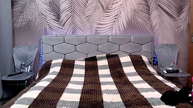 Snapshot of uliastar chatting on 10/28/25, 07:40 uliastar online show from 10/28/25, 07:40