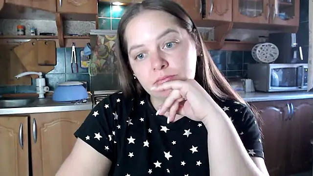 Snapshot of uliastar chatting on 09/27/25, 05:24 uliastar online show from 09/27/25, 05:24