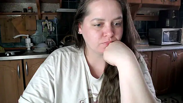 uliastar online show from 04/12/26, 04:38