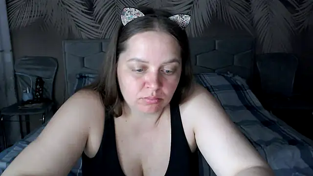 Snapshot of uliastar chatting on 07/20/26, 06:32 uliastar online show from 07/20/26, 06:32
