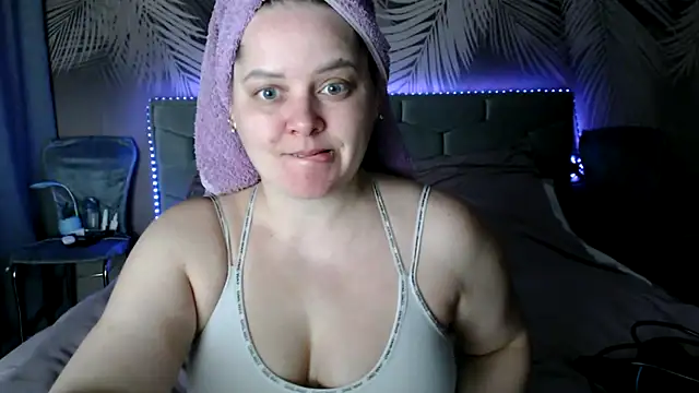 uliastar online show from 03/27/26, 08:11