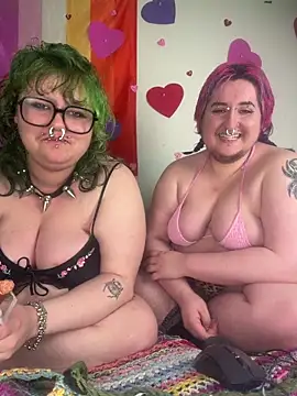 Snapshot of ivolustful chatting on 02/13/26, 01:38 ivolustful online show from 02/13/26, 01:38