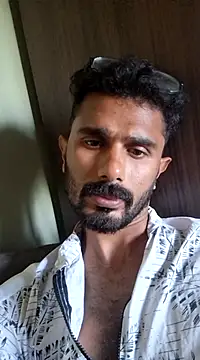 Snapshot of jithi007 chatting on 02/28/25, 04:54 jithi007 online show from 02/28/25, 04:54