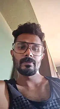 Snapshot of jithi007 chatting on 02/27/25, 01:52 jithi007 online show from 02/27/25, 01:52