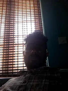 Snapshot of jithi007 chatting on 02/23/25, 07:33 jithi007 online show from 02/23/25, 07:33