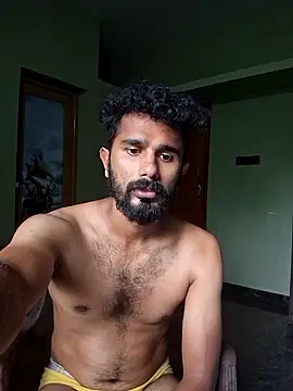 Snapshot of jithi007 chatting on 10/16/25, 03:59 jithi007 online show from 10/16/25, 03:59