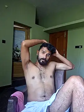 Snapshot of jithi007 chatting on 10/11/25, 04:02 jithi007 online show from 10/11/25, 04:02