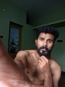 Snapshot of jithi007 chatting on 10/21/25, 03:50 jithi007 online show from 10/21/25, 03:50