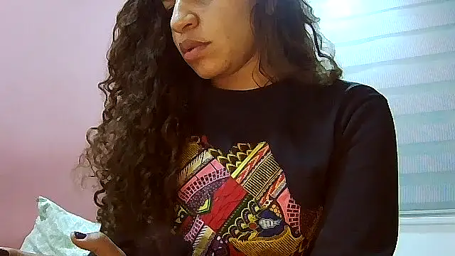 gatubelahot online show from 12/03/25, 02:56