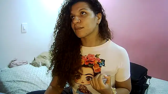 gatubelahot online show from 01/15/26, 12:47