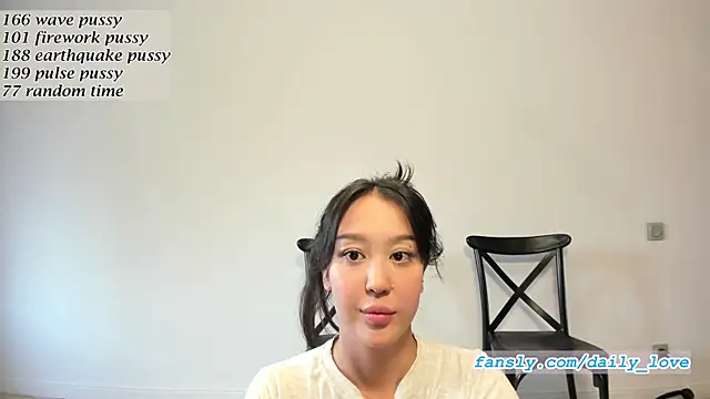 daily love18 online show from 07/20/26, 10:00