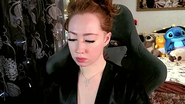 Snapshot of TinaBrook chatting on 03/25/26, 04:56 TinaBrook online show from 03/25/26, 04:56
