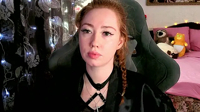 Snapshot of TinaBrook chatting on 03/03/26, 04:52 TinaBrook online show from 03/03/26, 04:52