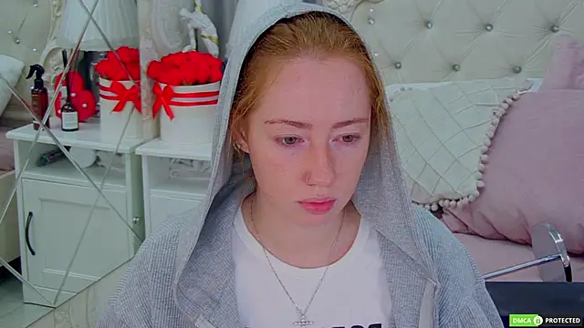 TinaBrook online show from 09/26/25, 03:46