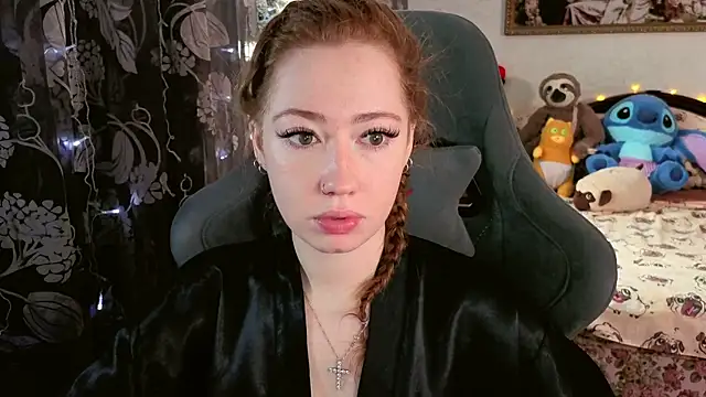 Snapshot of TinaBrook chatting on 03/23/26, 04:45 TinaBrook online show from 03/23/26, 04:45