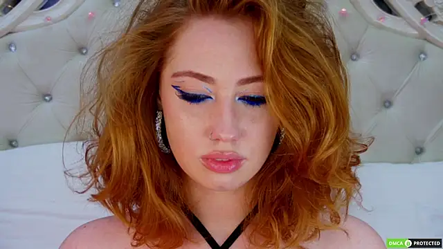 TinaBrook online show from 03/11/25, 08:19