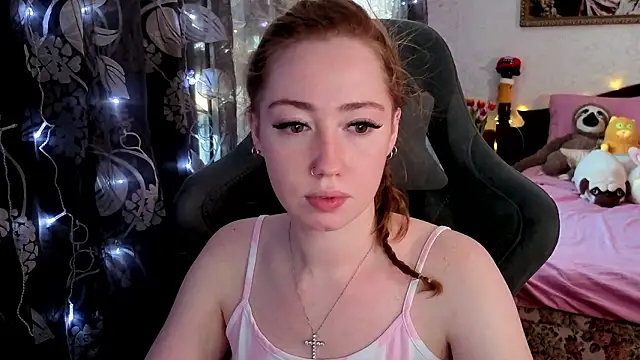 TinaBrook online show from 02/18/26, 04:32