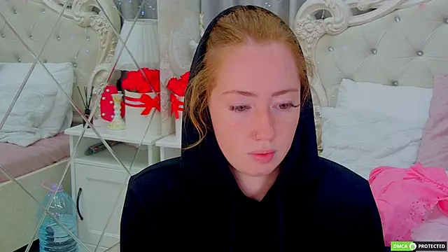 TinaBrook online show from 09/09/25, 04:22