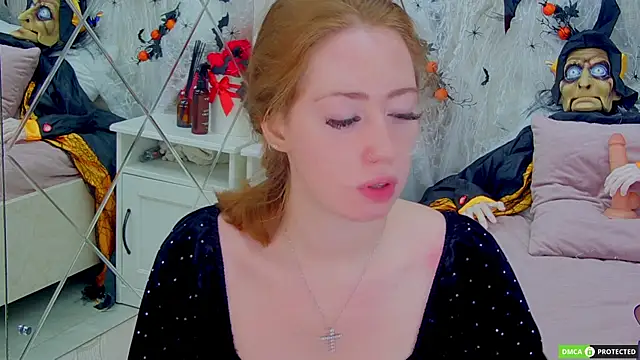 TinaBrook online show from 10/24/25, 03:49