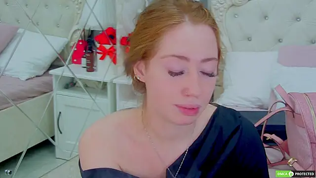 TinaBrook online show from 11/06/25, 03:54