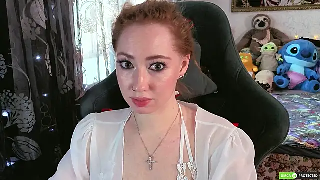 Snapshot of TinaBrook chatting on 04/24/26, 05:09 TinaBrook online show from 04/24/26, 05:09