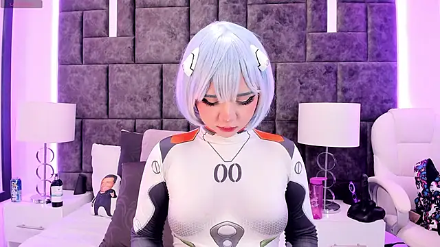 Snapshot of Petit-Rosse chatting on 01/24/25, 11:02 Petit-Rosse online show from 01/24/25, 11:02