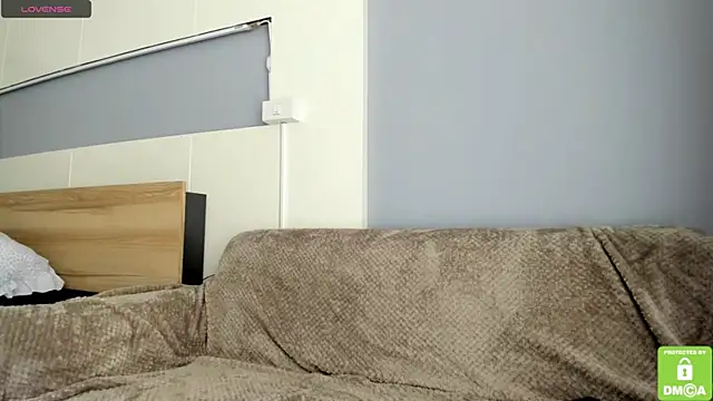 Snapshot of Kalisee_ chatting on 02/23/25, 06:17 Kalisee online show from 02/23/25, 06:17