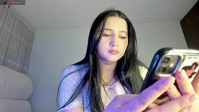 Hott Hanna online show from 04/05/26, 01:23