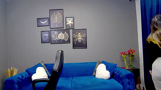 Katewalker  online show from 03/18/25, 06:17