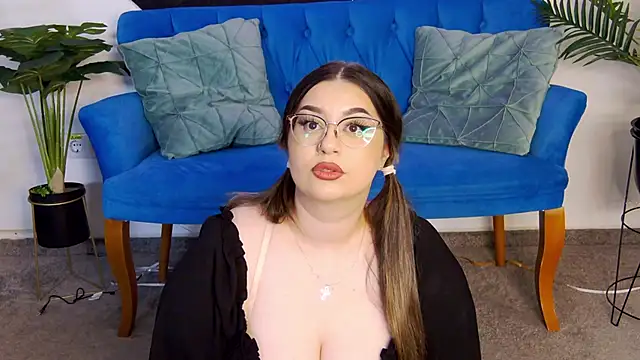 Snapshot of Katewalker_ chatting on 05/27/26, 10:06 Katewalker online show from 05/27/26, 10:06