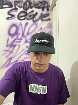 Snapshot of Magosupreme chatting on 02/01/26, 05:49 Magosupreme online show from 02/01/26, 05:49