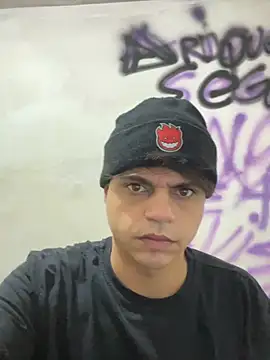 Snapshot of Magosupreme chatting on 02/04/26, 06:58 Magosupreme online show from 02/04/26, 06:58