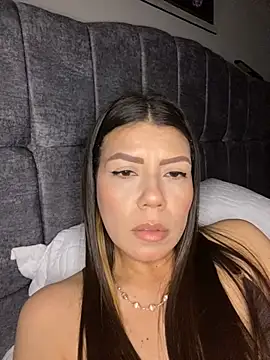 martina contreras online show from 02/22/26, 06:16