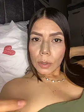 martina contreras online show from 04/11/26, 04:20