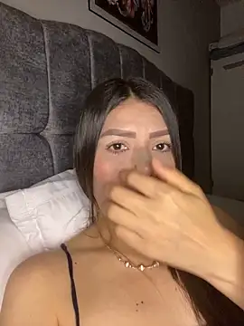 martina contreras online show from 04/13/26, 05:11