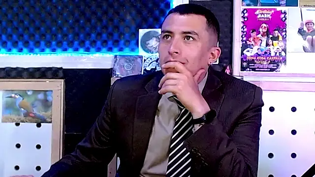 Snapshot of Darko0717 chatting on 03/11/25, 09:15 Darko0717 online show from 03/11/25, 09:15