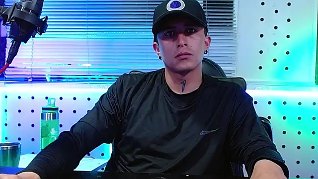 Darko0717 online show from 04/01/26, 03:41
