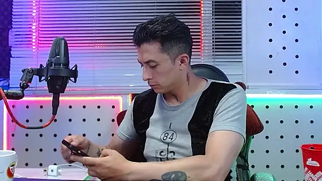 Darko0717 online show from 04/27/26, 12:08