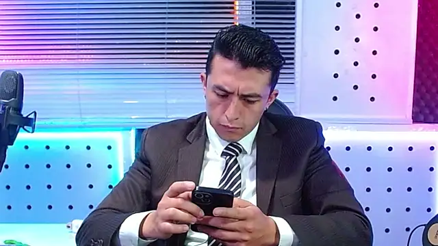 Darko0717 online show from 04/30/26, 11:06