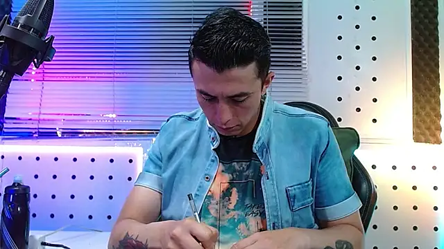 Darko0717 online show from 04/04/26, 04:24