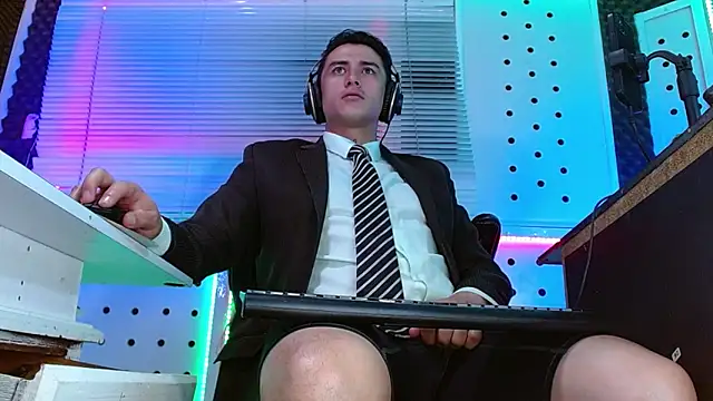 Darko0717 online show from 05/18/26, 02:01