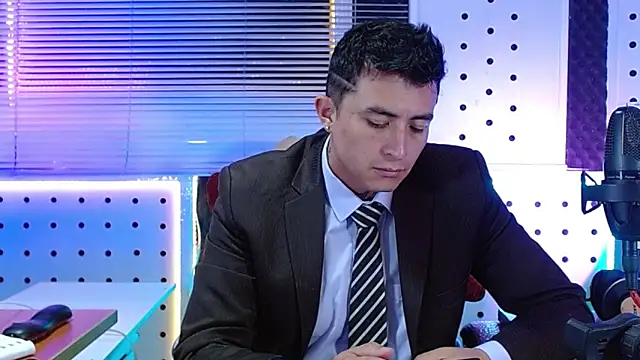 Snapshot of Darko0717 chatting on 06/02/26, 10:48 Darko0717 online show from 06/02/26, 10:48