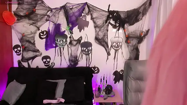Cata green online show from 10/14/25, 08:09